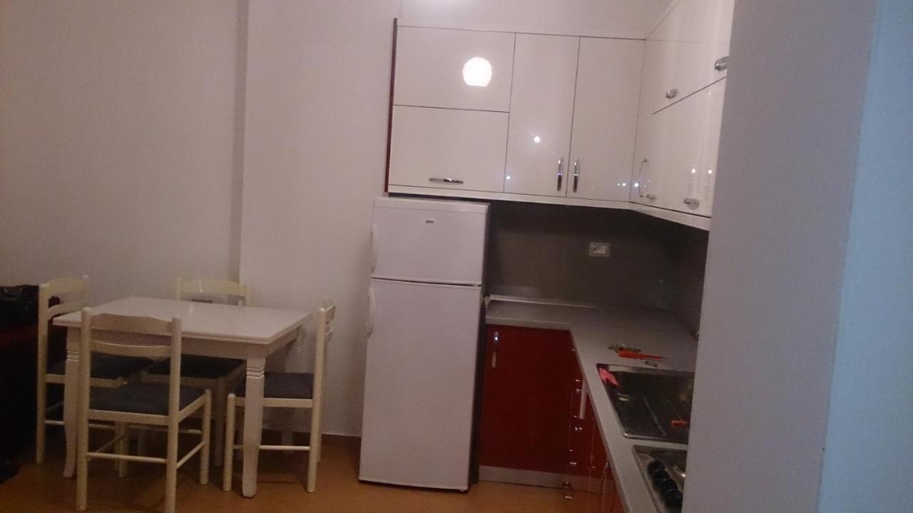 Vlora Apartments Luaran gambar